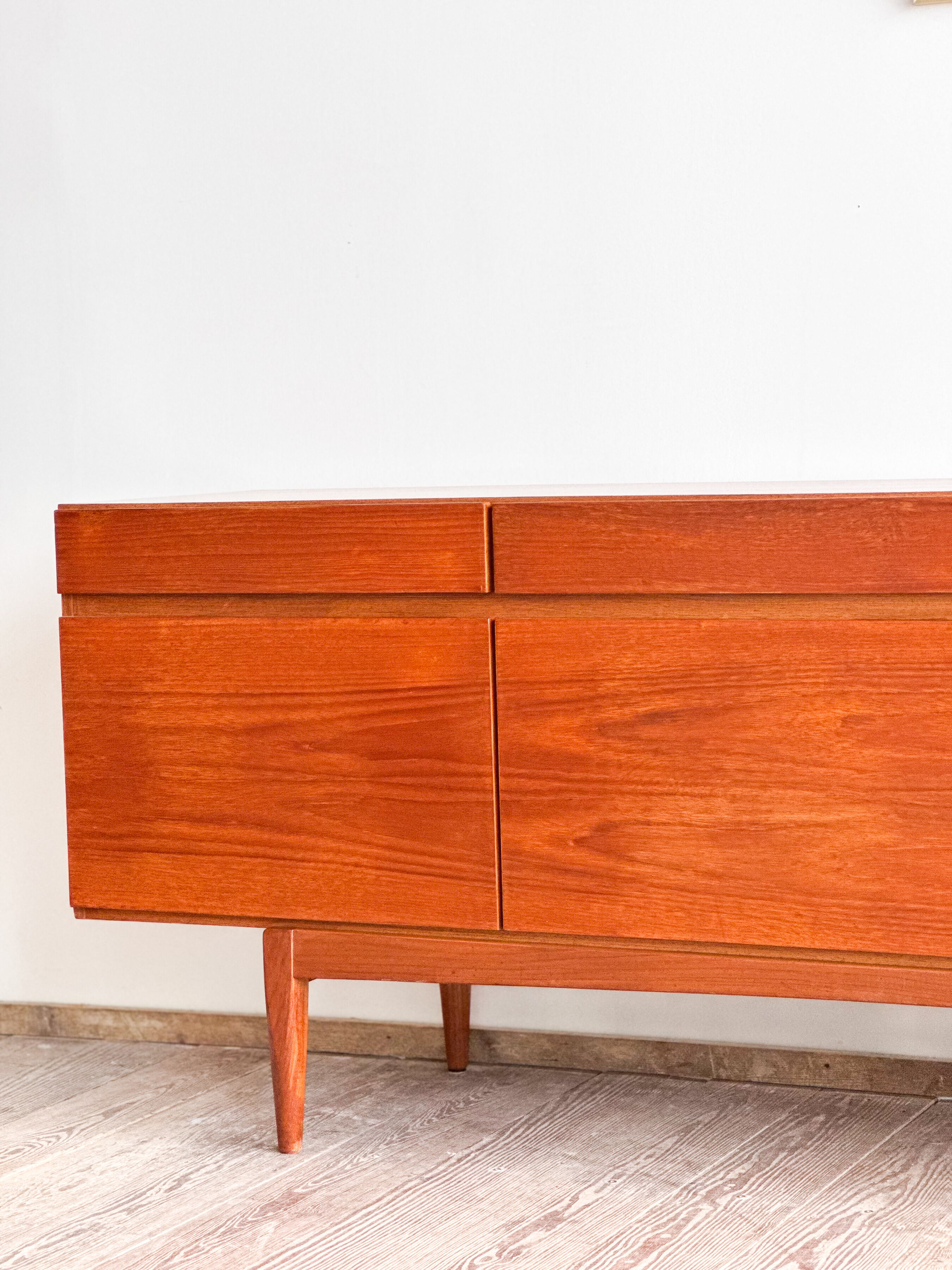 Enfilade Mid-Century en teck, modèle FA66 par Ib Kofod-Larsen pour Faarup