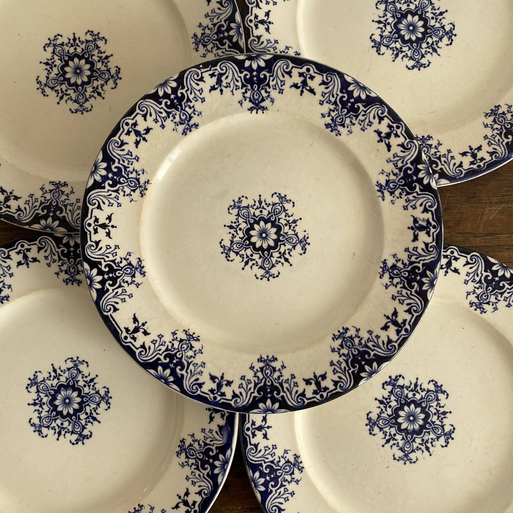 Flat ironstone plates "Rouen" Jules Vieillard Bordeaux