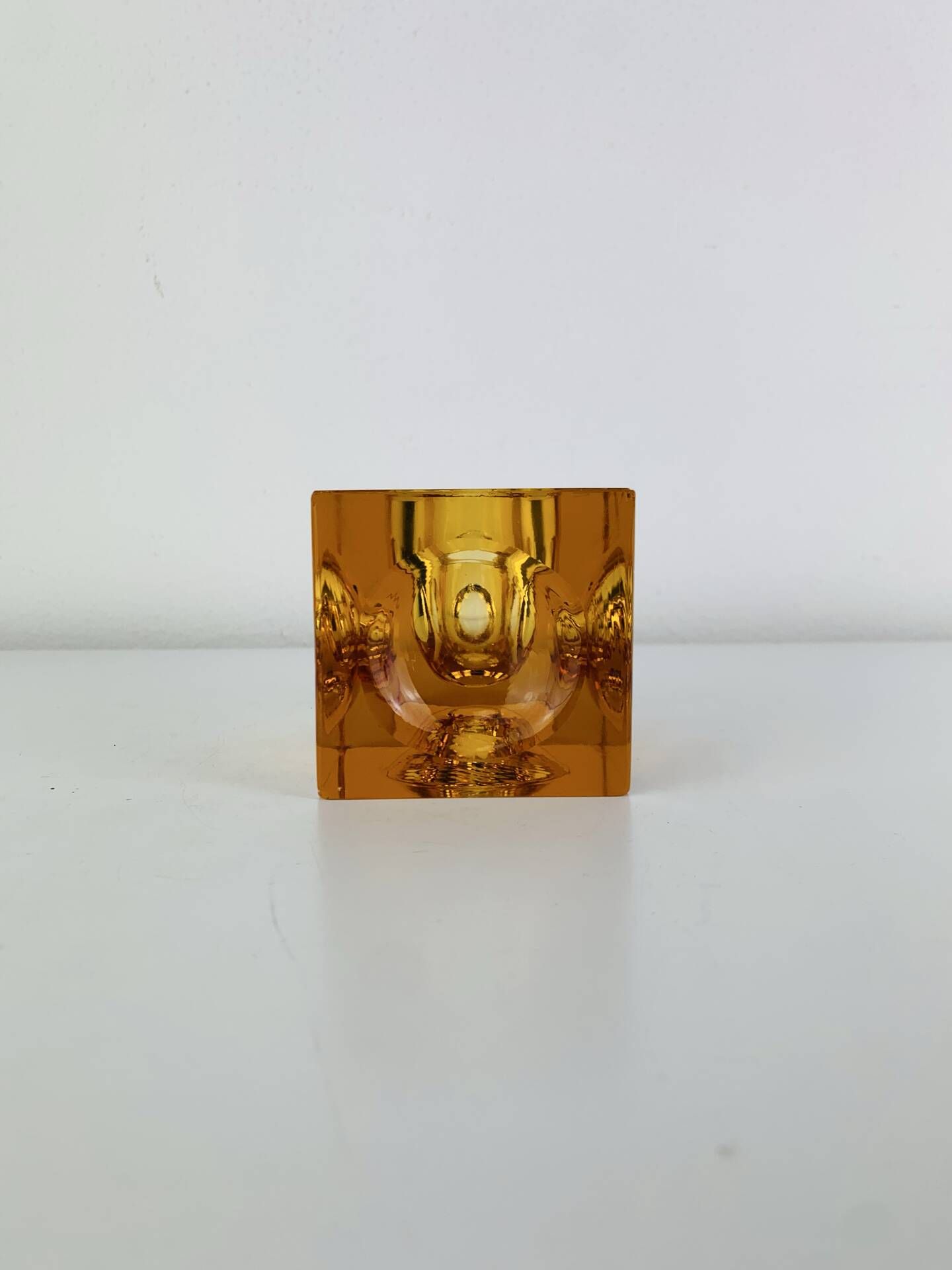Bougeoir ice cube verre ambré années 60