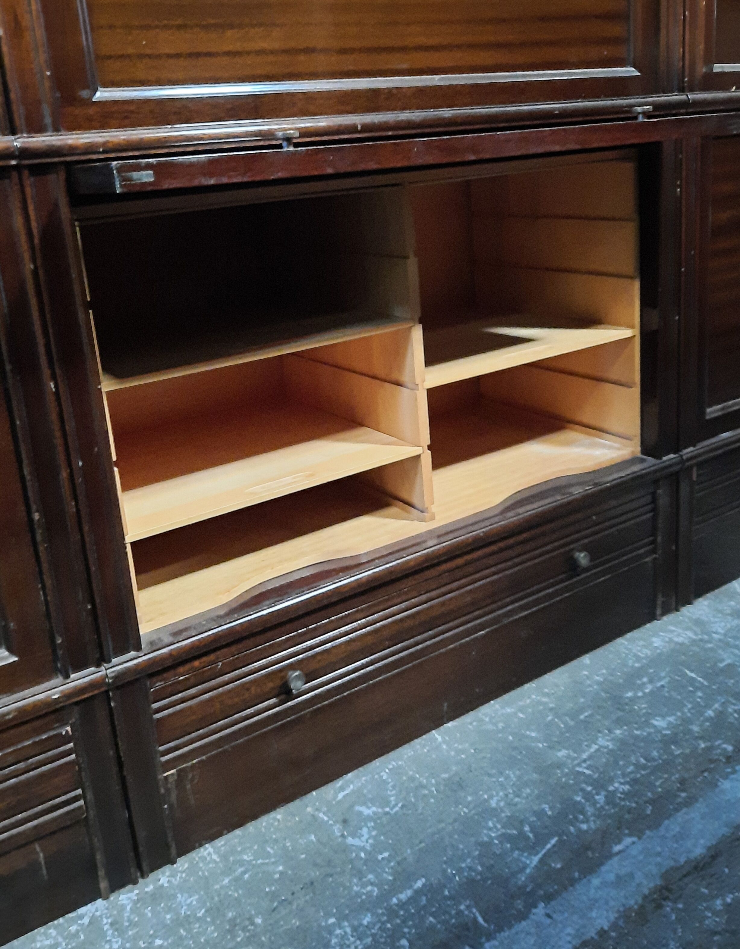 Ensemble de 12 meuble MD