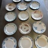 14 mismatched flat plates Terre de fer