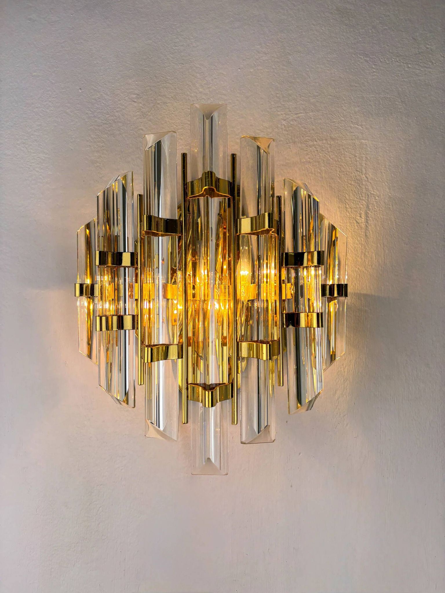 Pair of Venini sconces, Triedi cut glass, Italy, circa 1970s