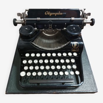 Olympia modèle Filia, machine à écrire Années 30/40 Fonctionnelle