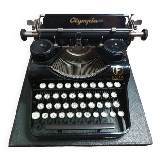 Olympia model Filia, typewriter 30s/40s Functional