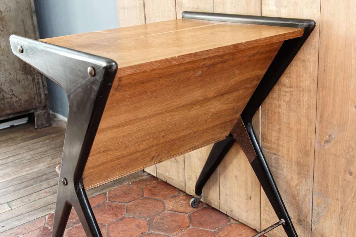 Office lot and vintage stool