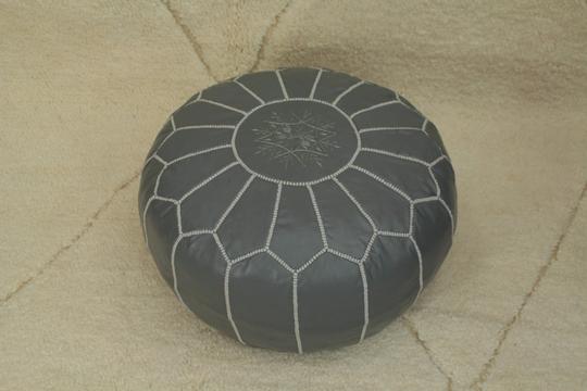 Moroccan pouf in grey leather