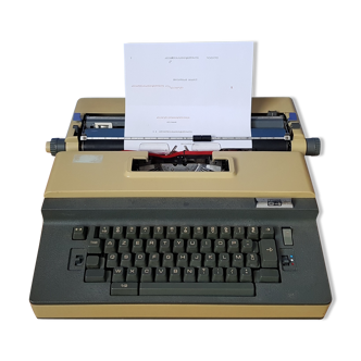 Typewriter electric vintage Citizen S4