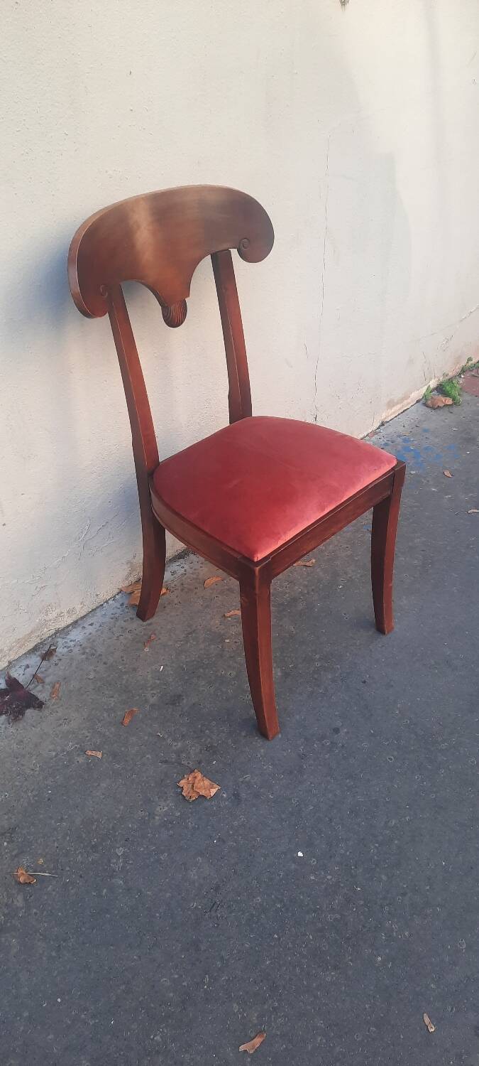 Empire style chair