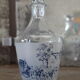 Carafe style toile de Jouy