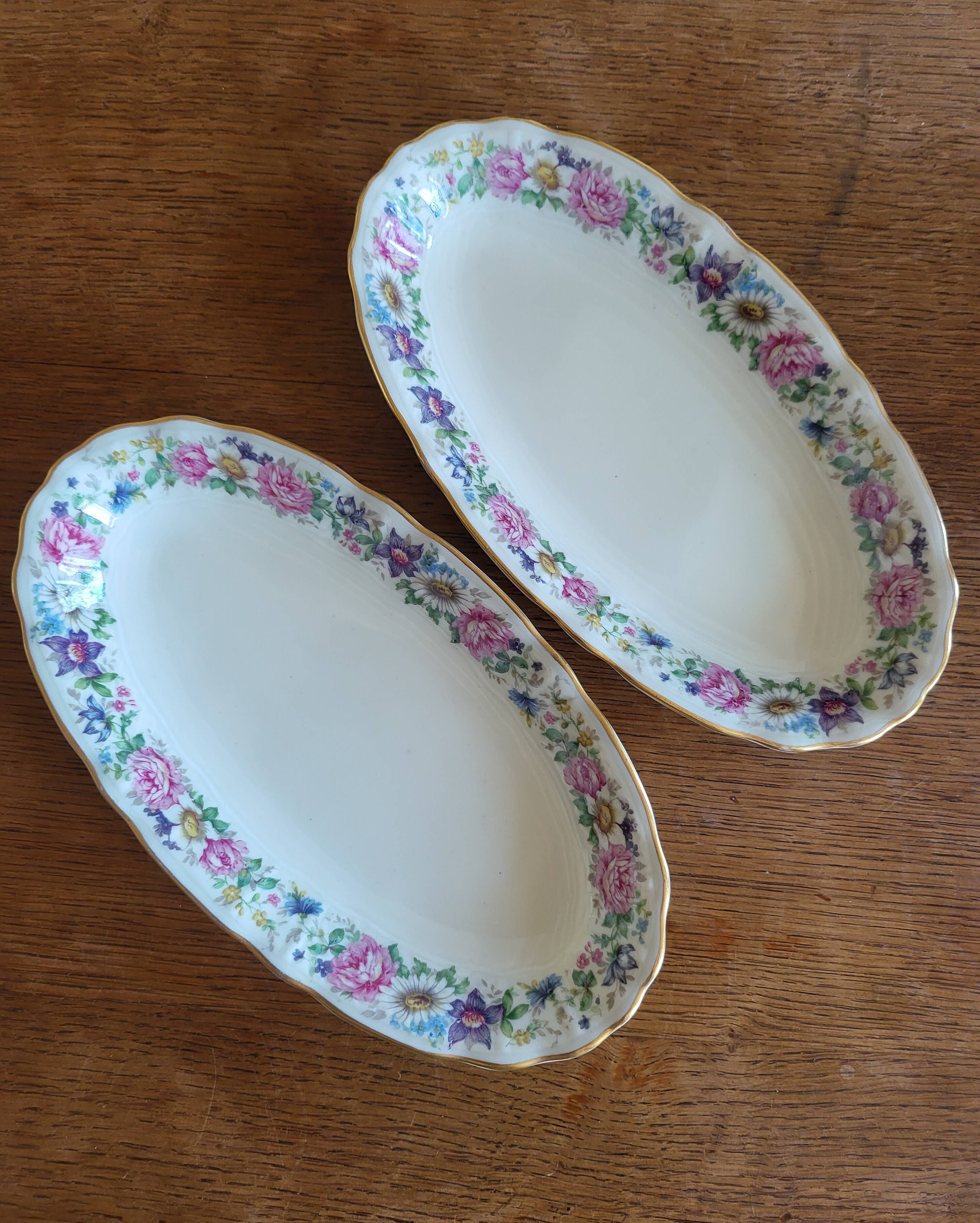 Limoges Bernardaud. Set of 2 porcelain dishes.