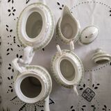 Service à thé et à café en porcelaine anglaise  , vert et or