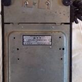 Black bakelite telephone