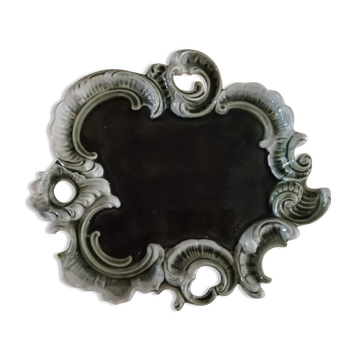 Flat centerpiece