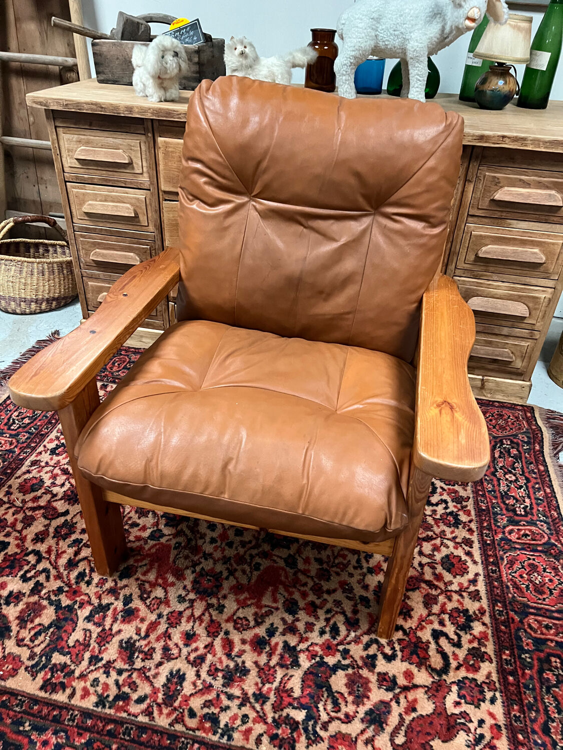 Pine armchair from the 1970s chalet
