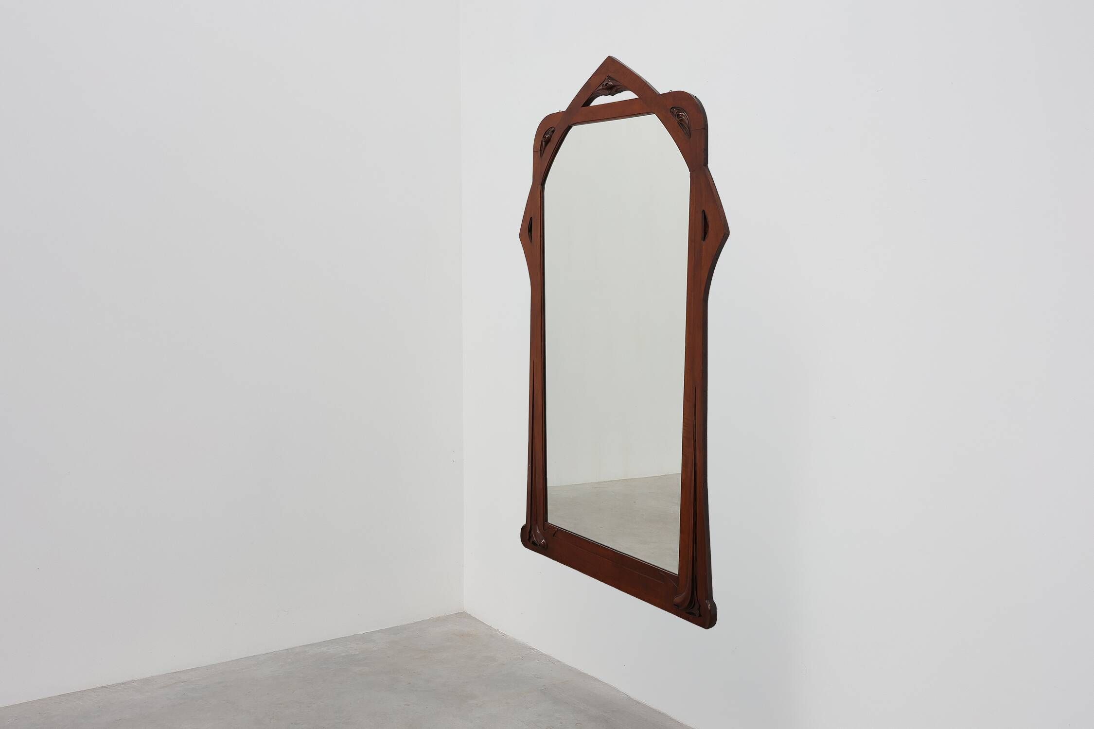 Large carved Art Nouveau Mirror Belgium, ca. 1900