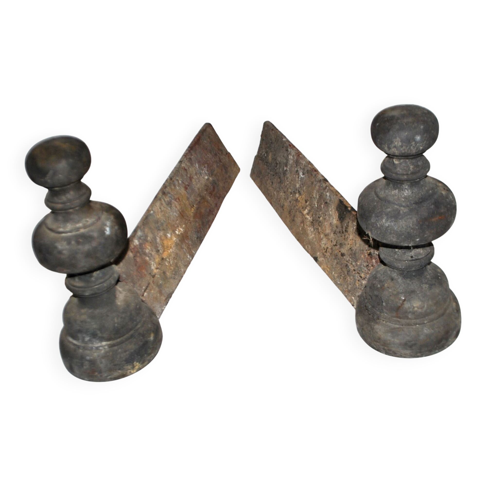 Cast iron fireplace grates