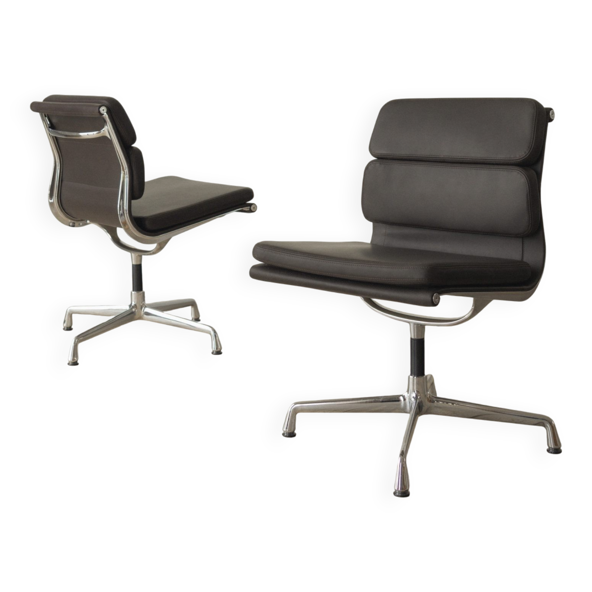 Soft Pad Chair EA 205