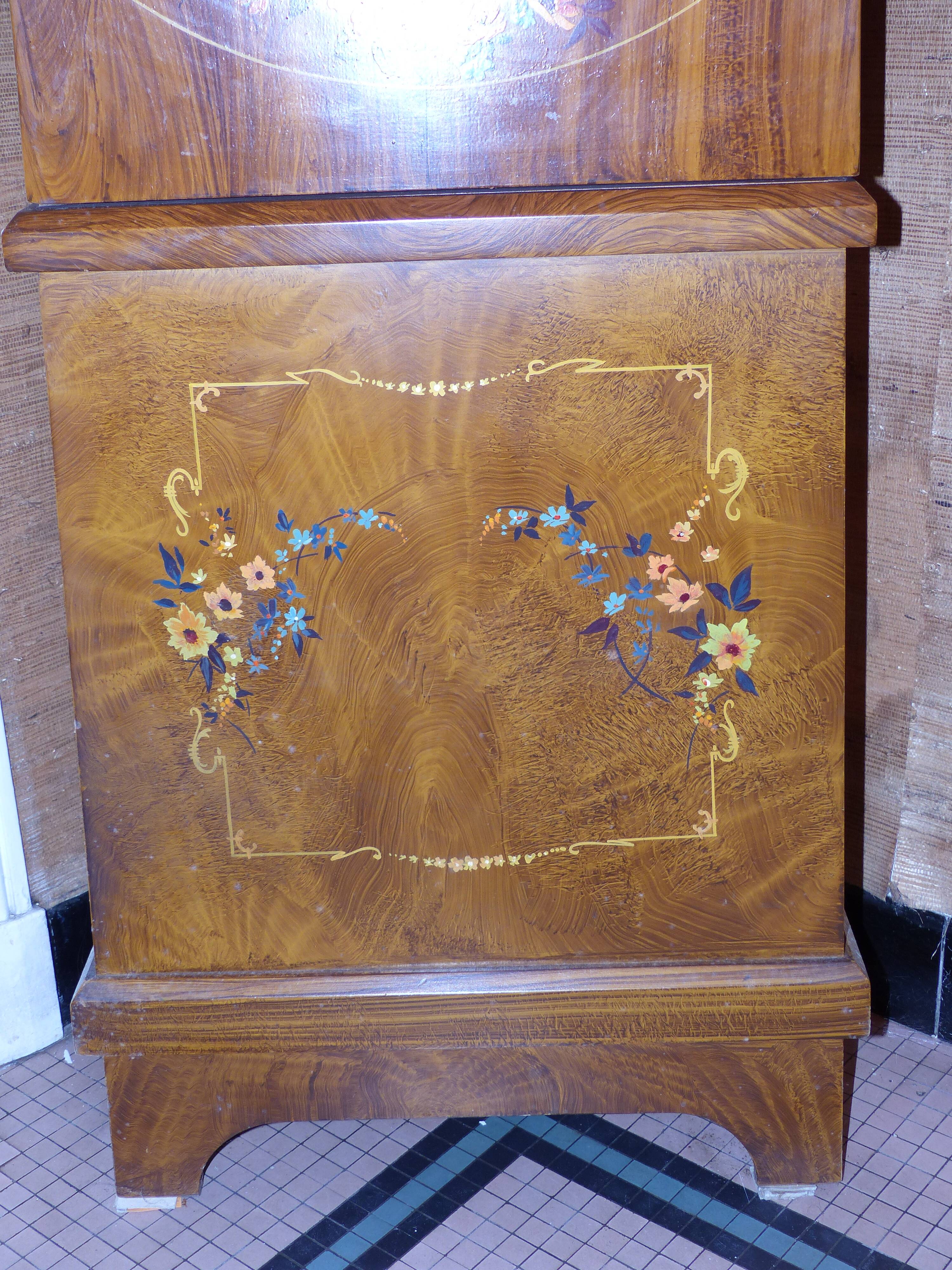 Hand-painted comtoise cherry clock