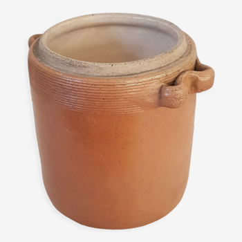 Sandstone pot