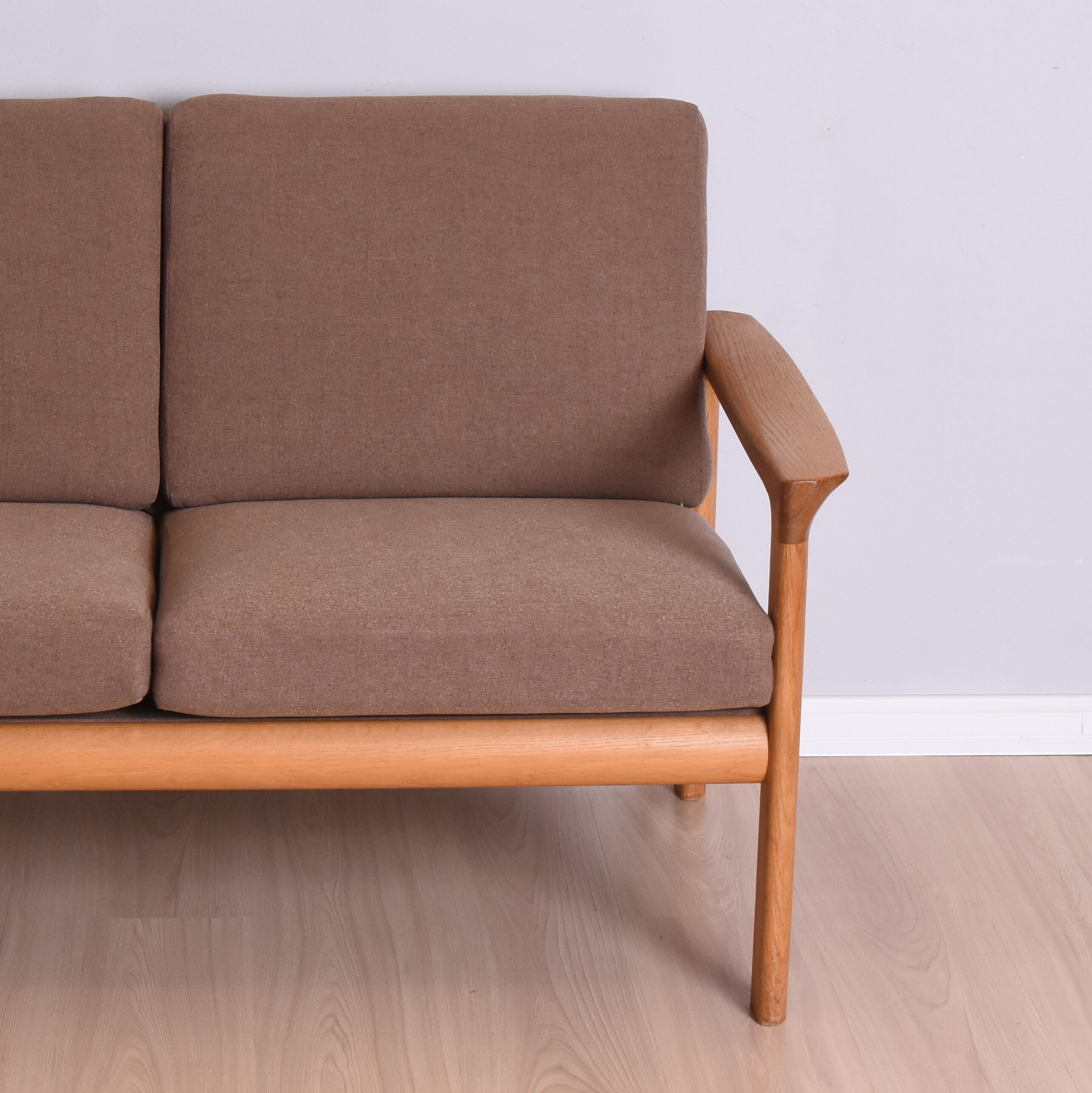 Mid-Century danish oak sofa by Sven Ellekaer for Komfort, 1960s