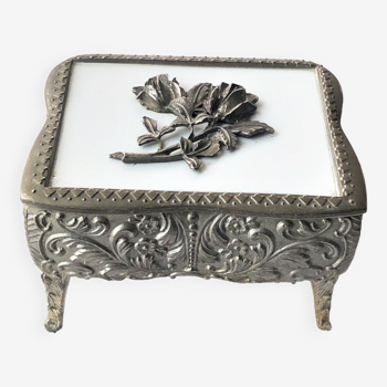 Boîte à bijoux  métal à décor de roses Japon