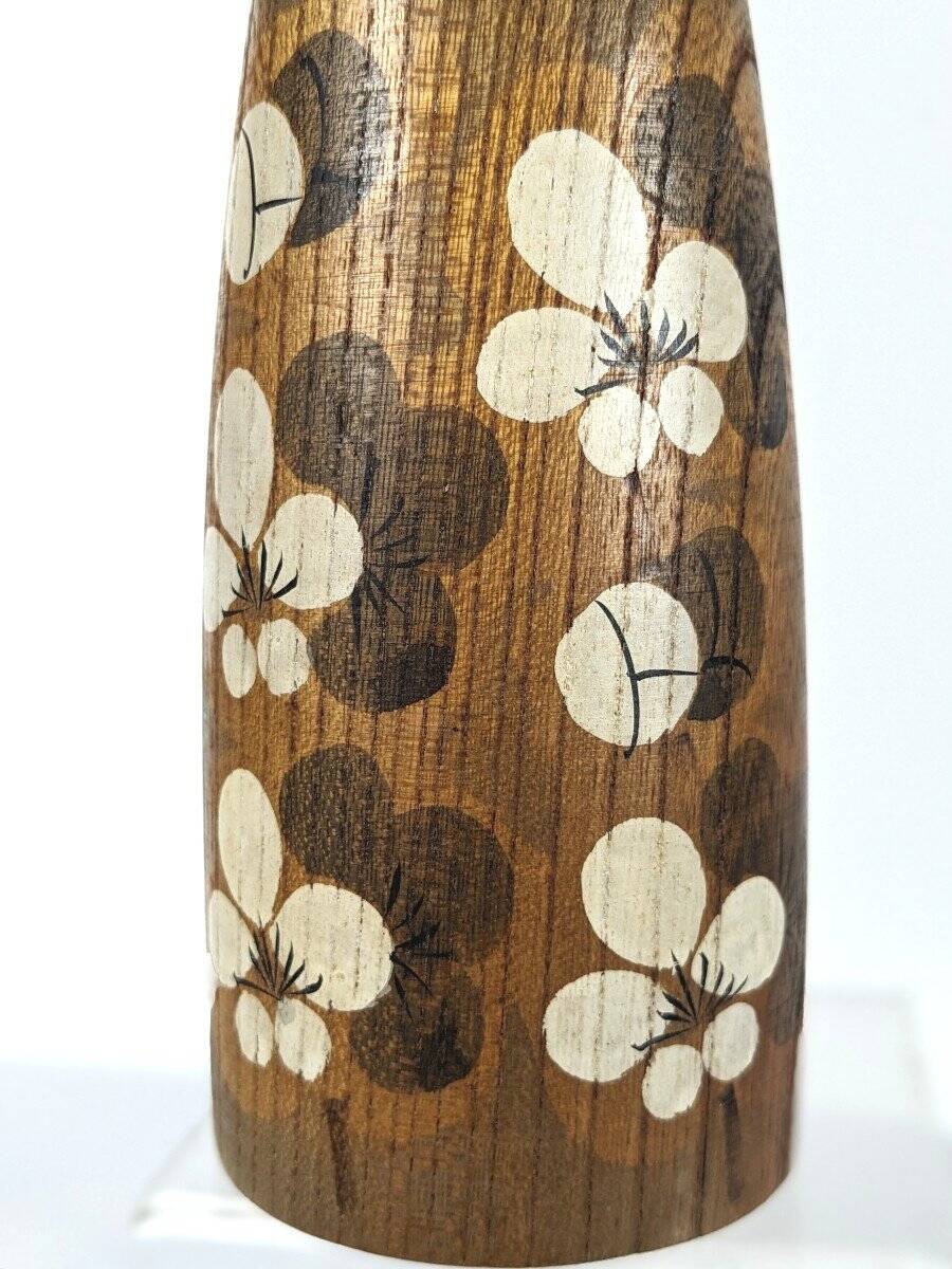 Kokeshi doll by Masami KATO 1925-2012