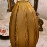 Vase signé Sabino