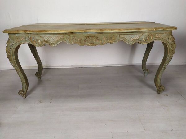 Table console style Louis XV patinée