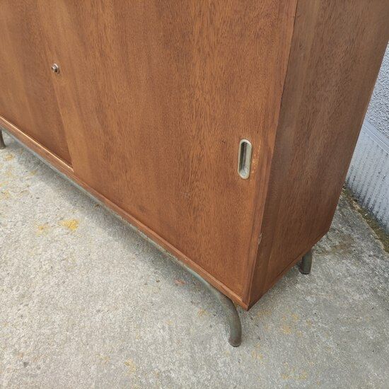 Enfilade, school furniture