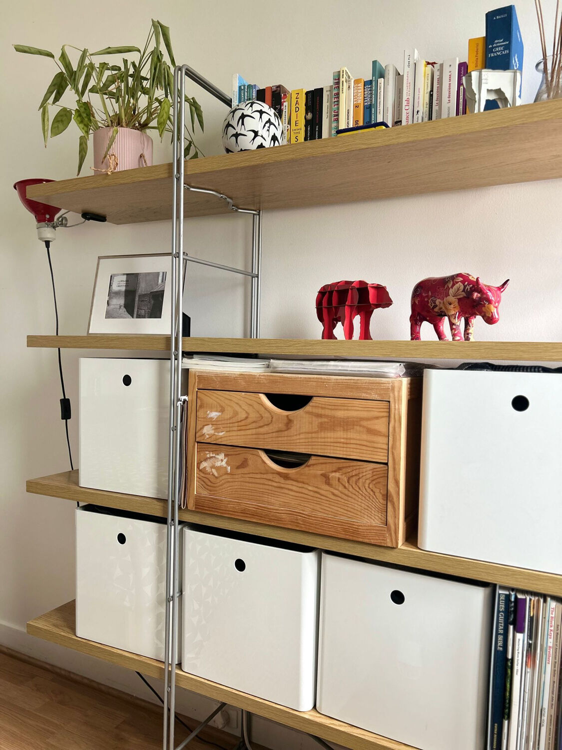 Étagère Ikea Enetri par Niels Gammegaard