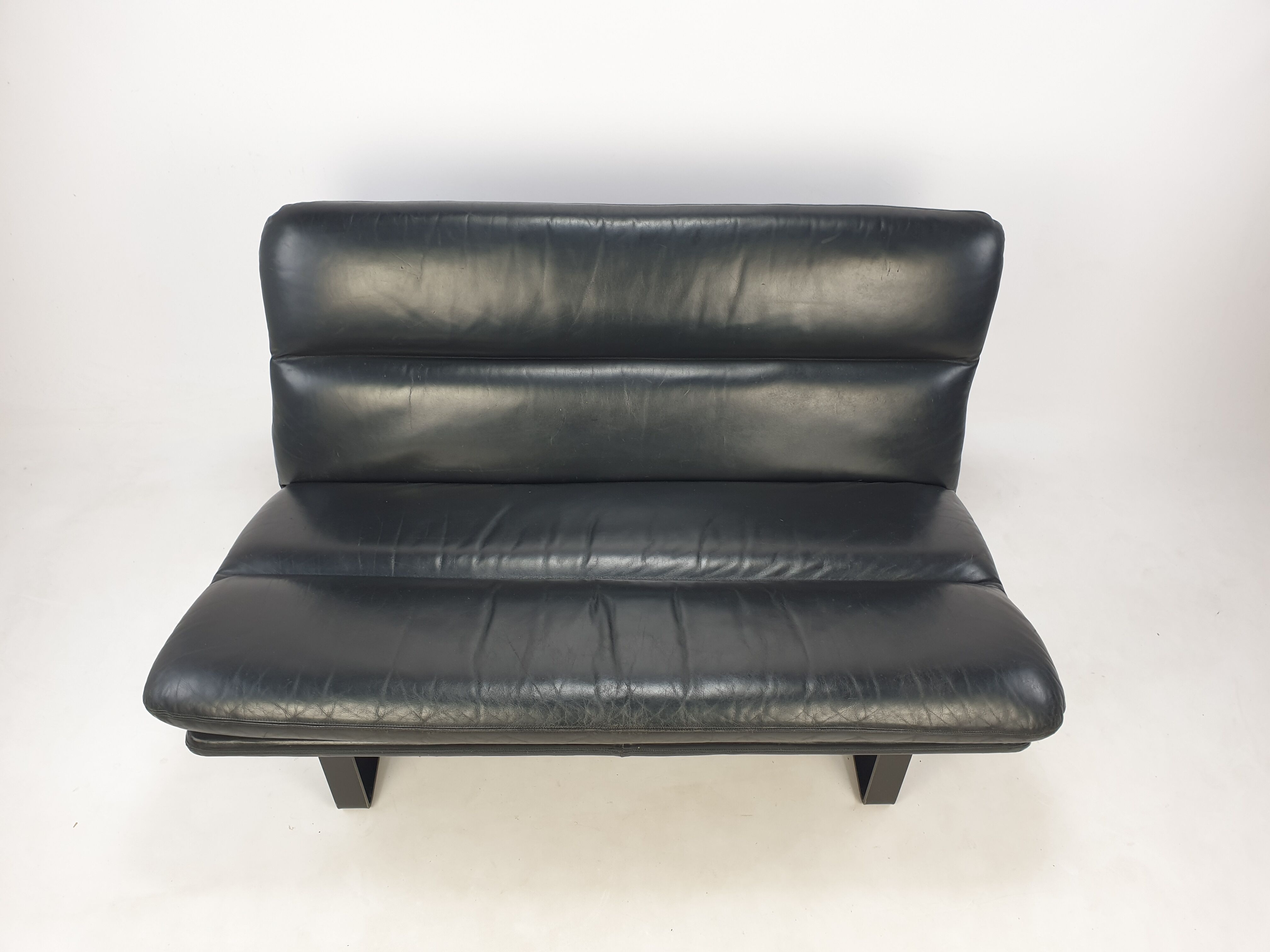 Mid Century 2-Seater Sofa by Kho Liang Ie for Artifort, 1960s