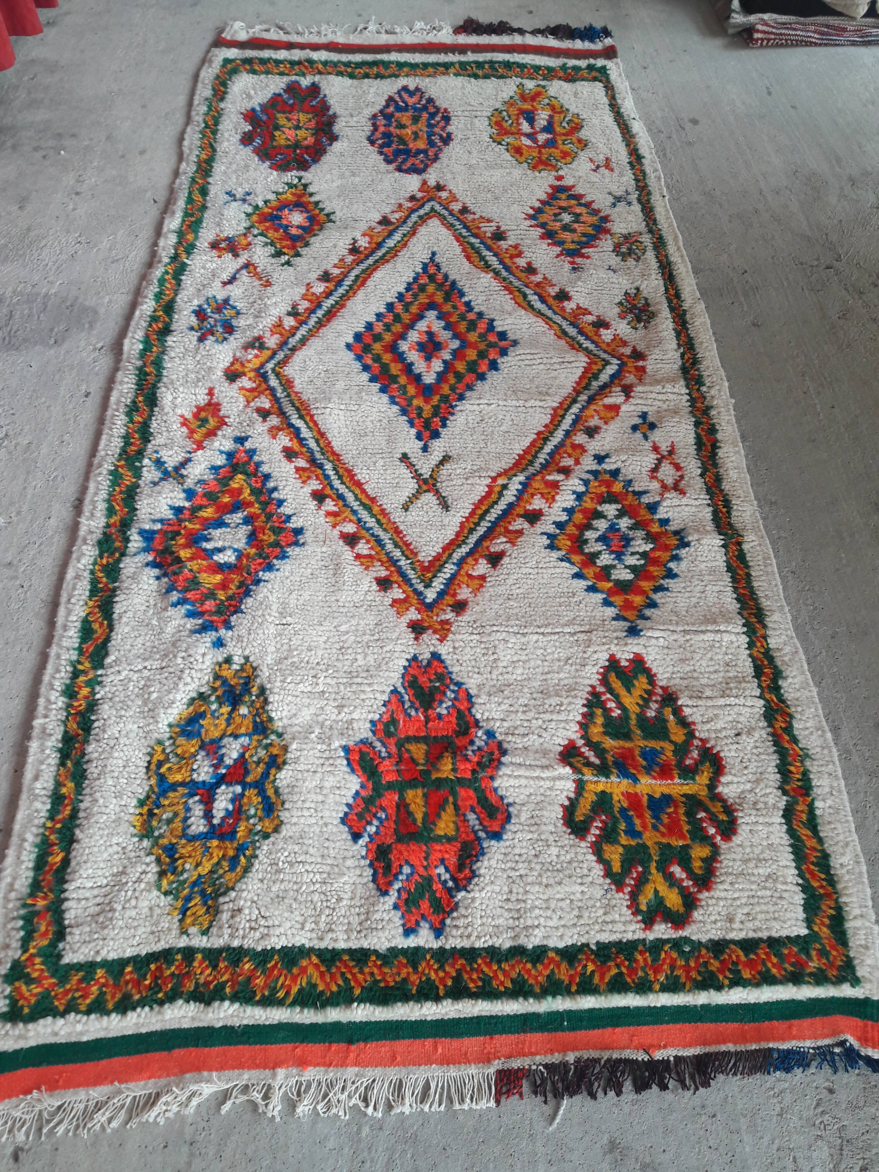 Berber handmade carpet - 280x115