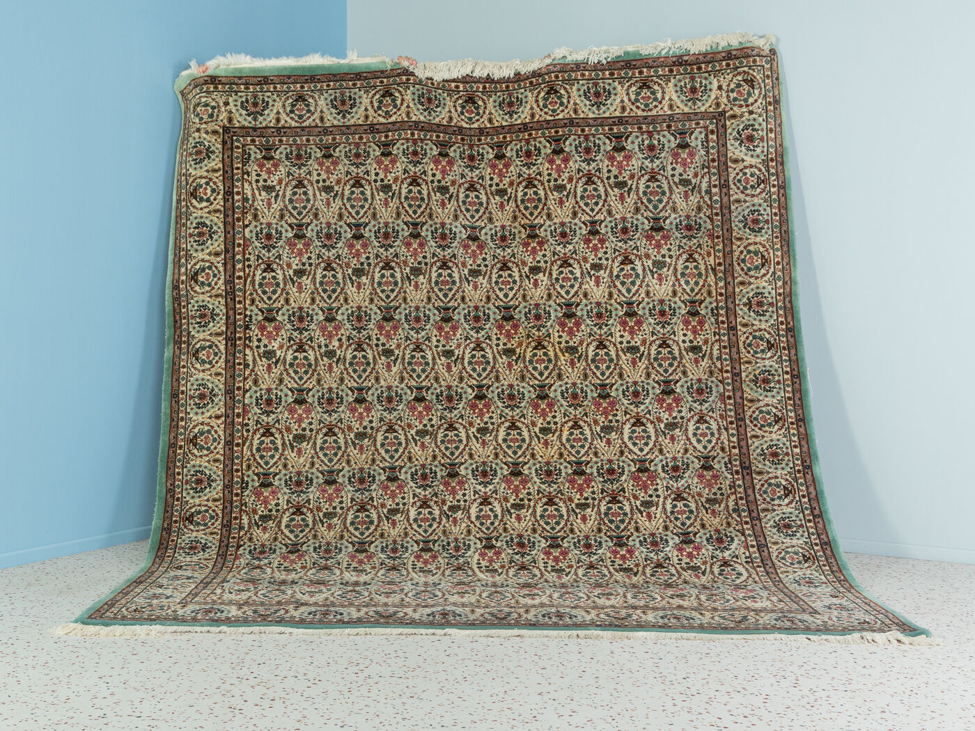 Vintage rug, 258 x 305 cm