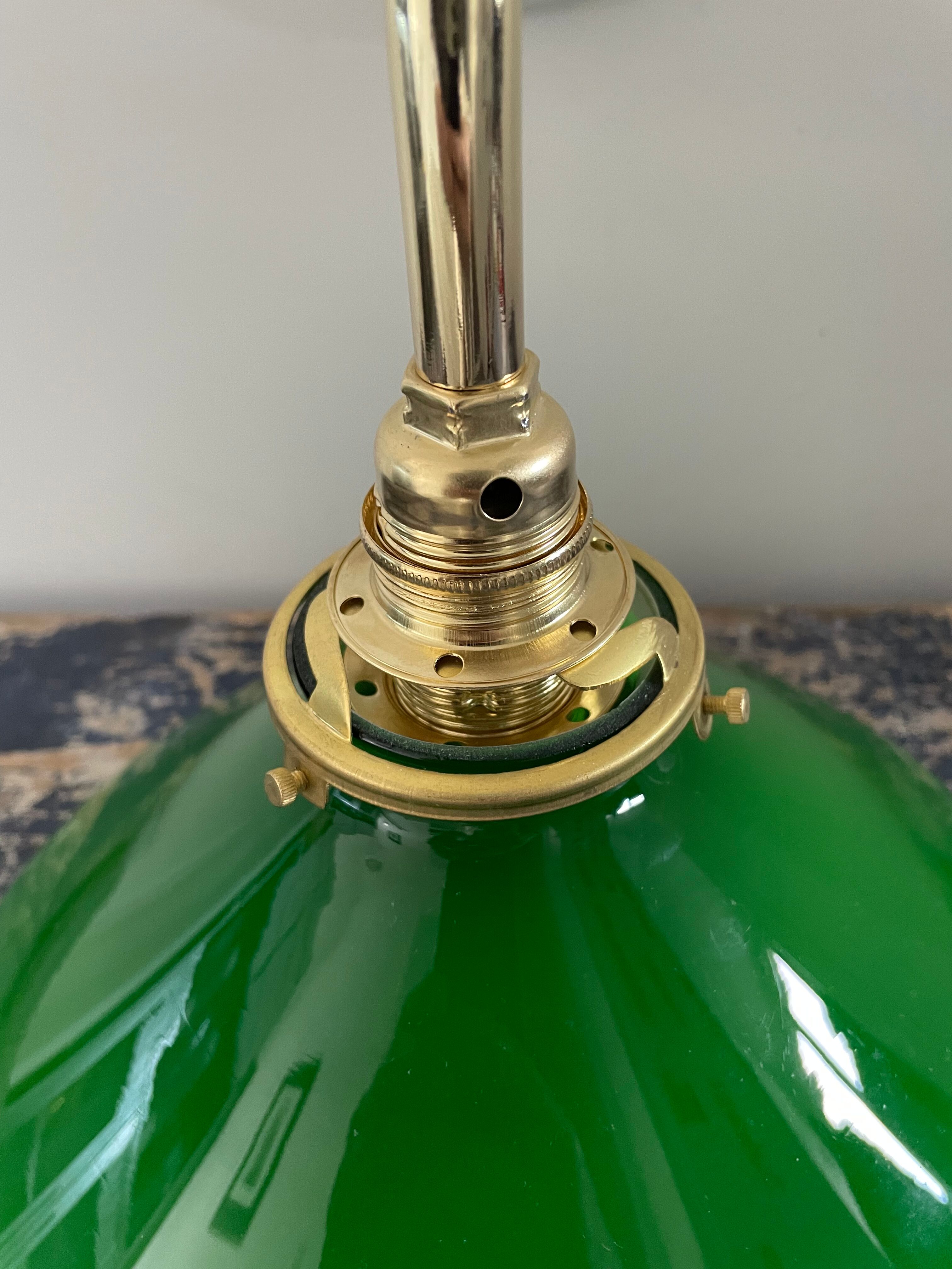 Wall lamp in green opaline and ceramic