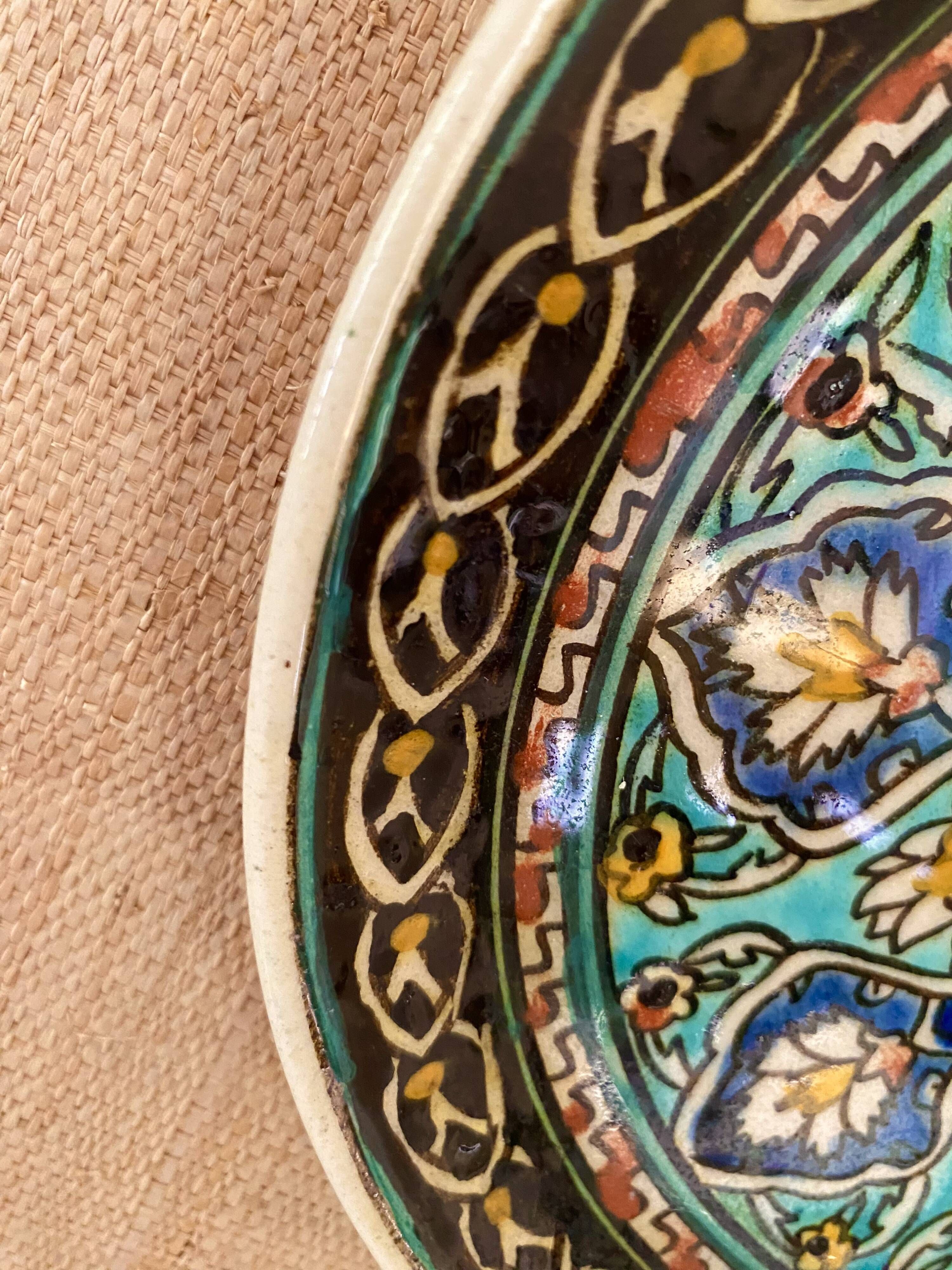 Oriental decorative plate