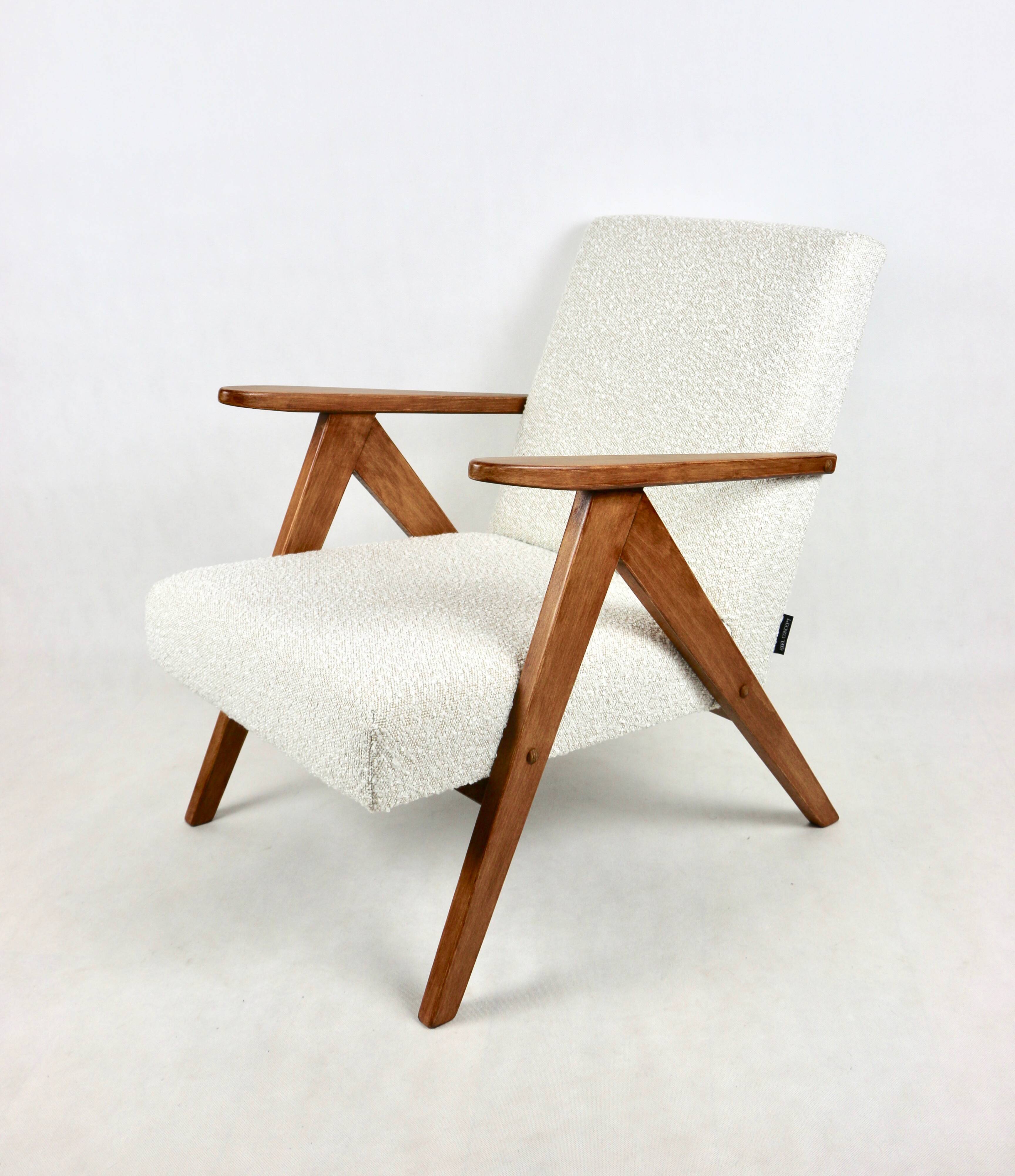 Vintage Ivory White Boucle Model B-310 Armchair, 1970s
