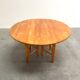 Table de salle à manger XXL en bois d'aulne massif ; ronde, ovale
