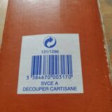 Service to cut silver-plated metal cartisane