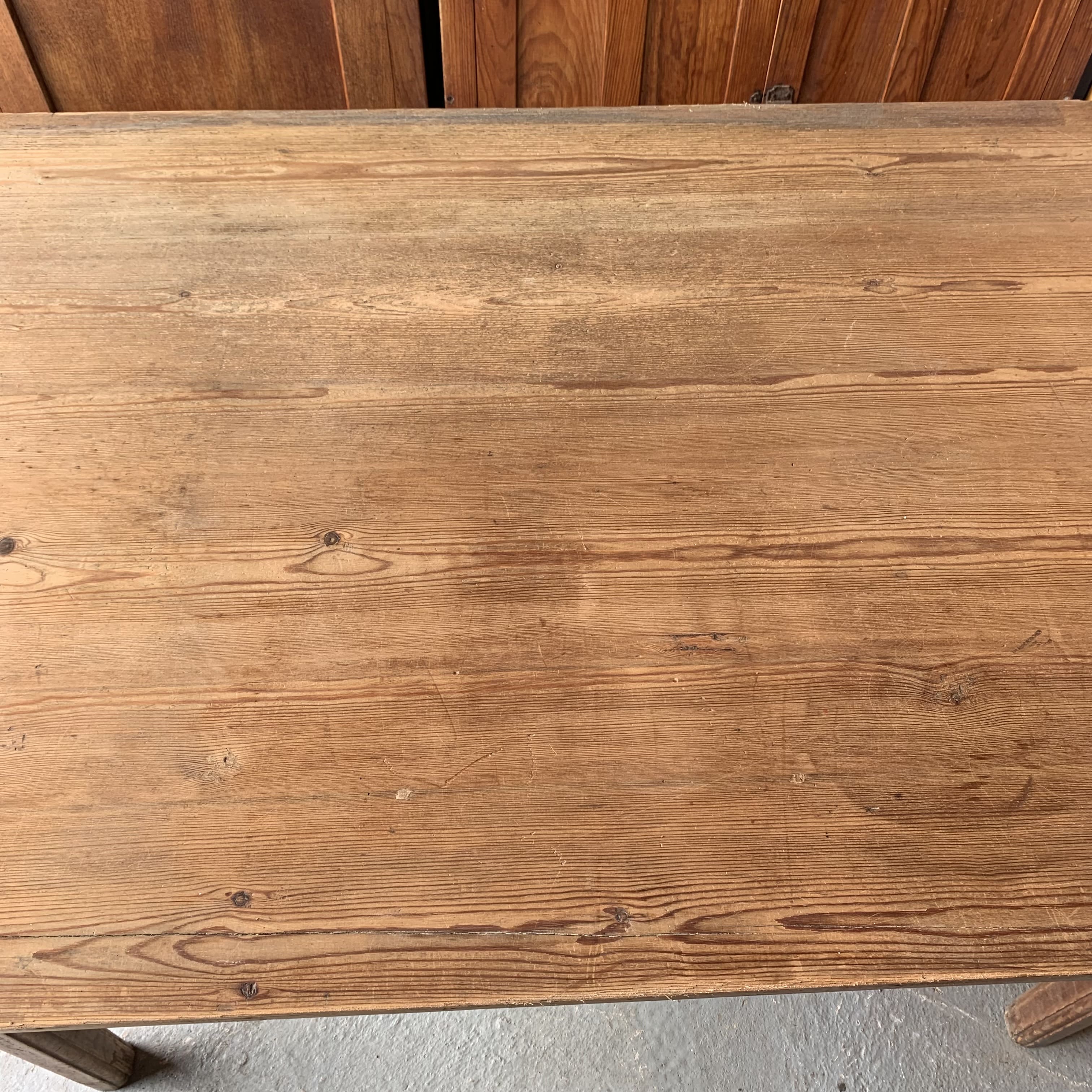Old rectangular table - 1M40 - 2 drawers