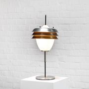 Lampe de table italienne en métal et verre opale, années 1960