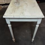 Table d’appoint style Louis XVI
