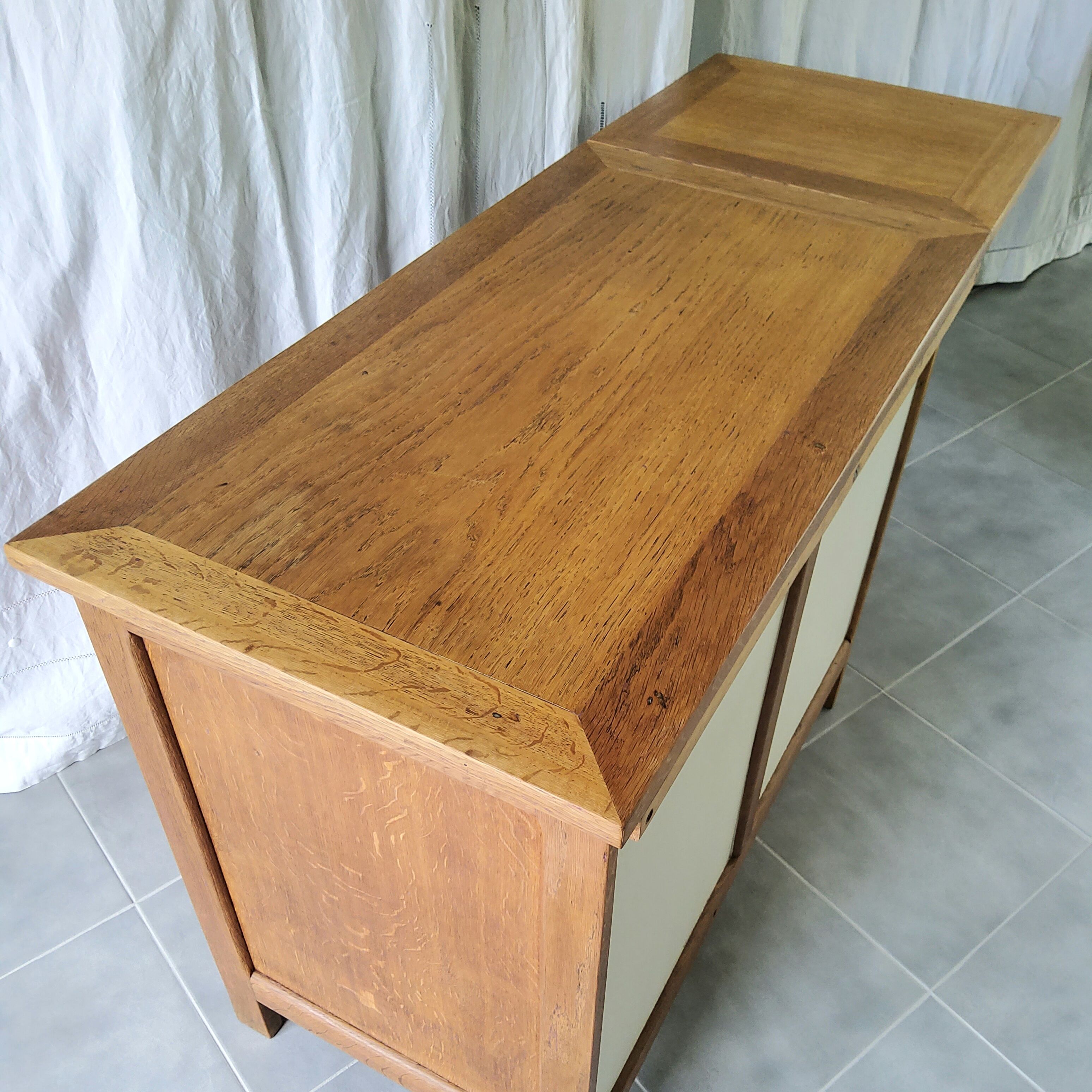 Bureau enfant extensible
