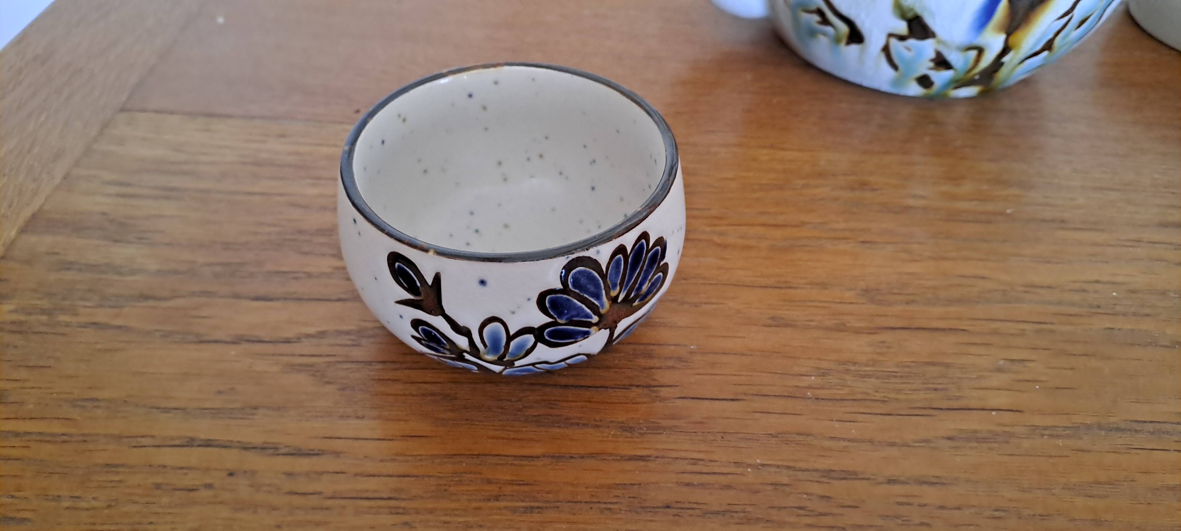 Artisanal tea service