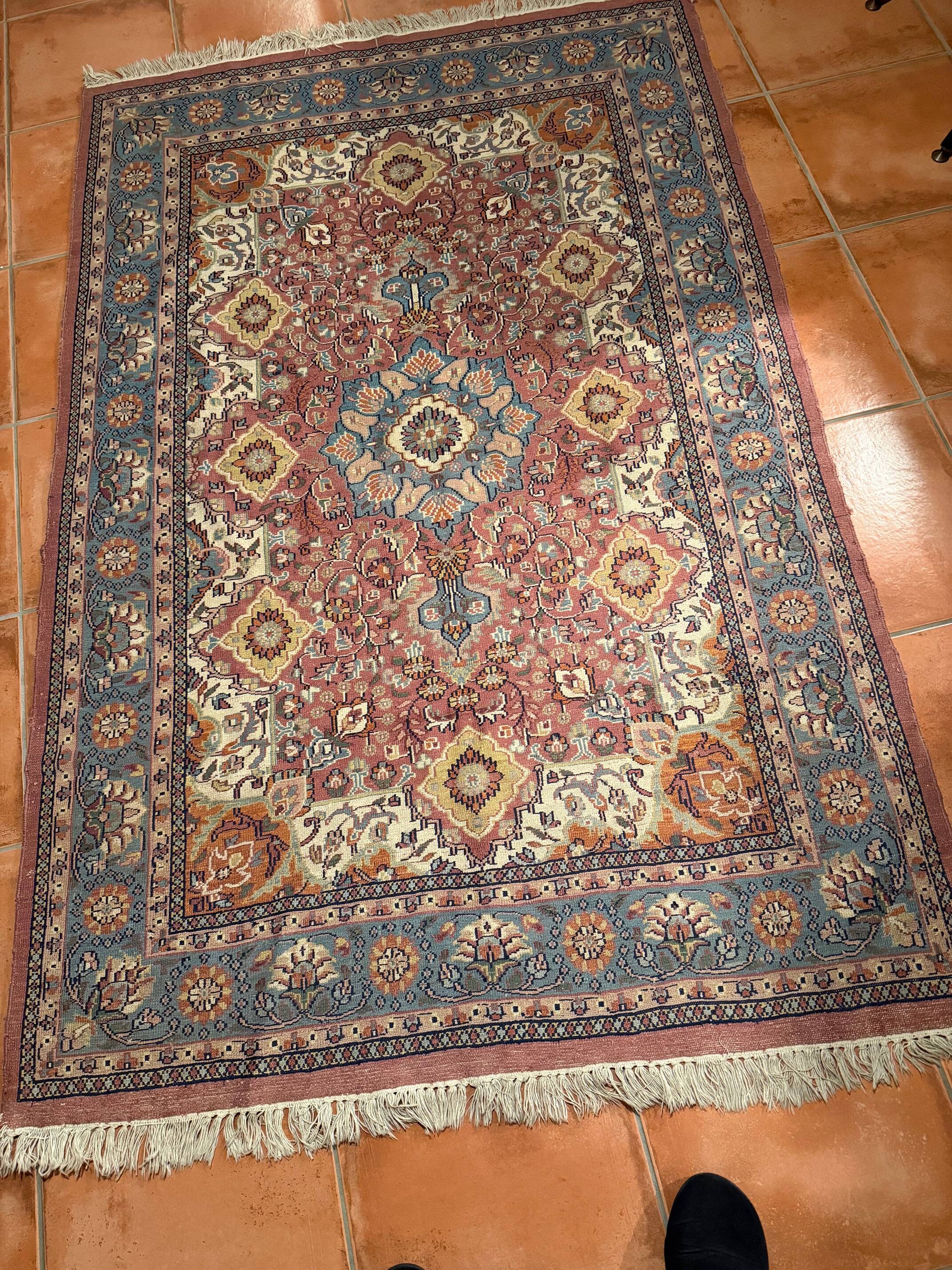 HAND-KNOTTED SILK RUG