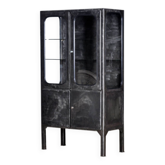 armoire à pharmacie polie, années 1970