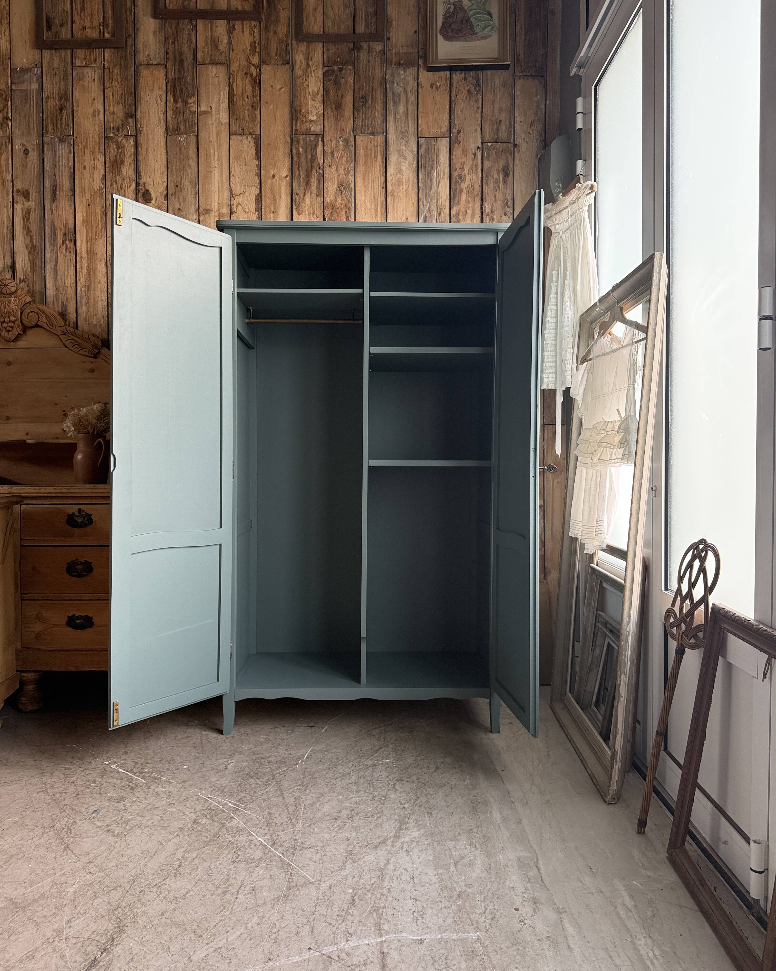 Vintage grey-green wardrobe (renovated)