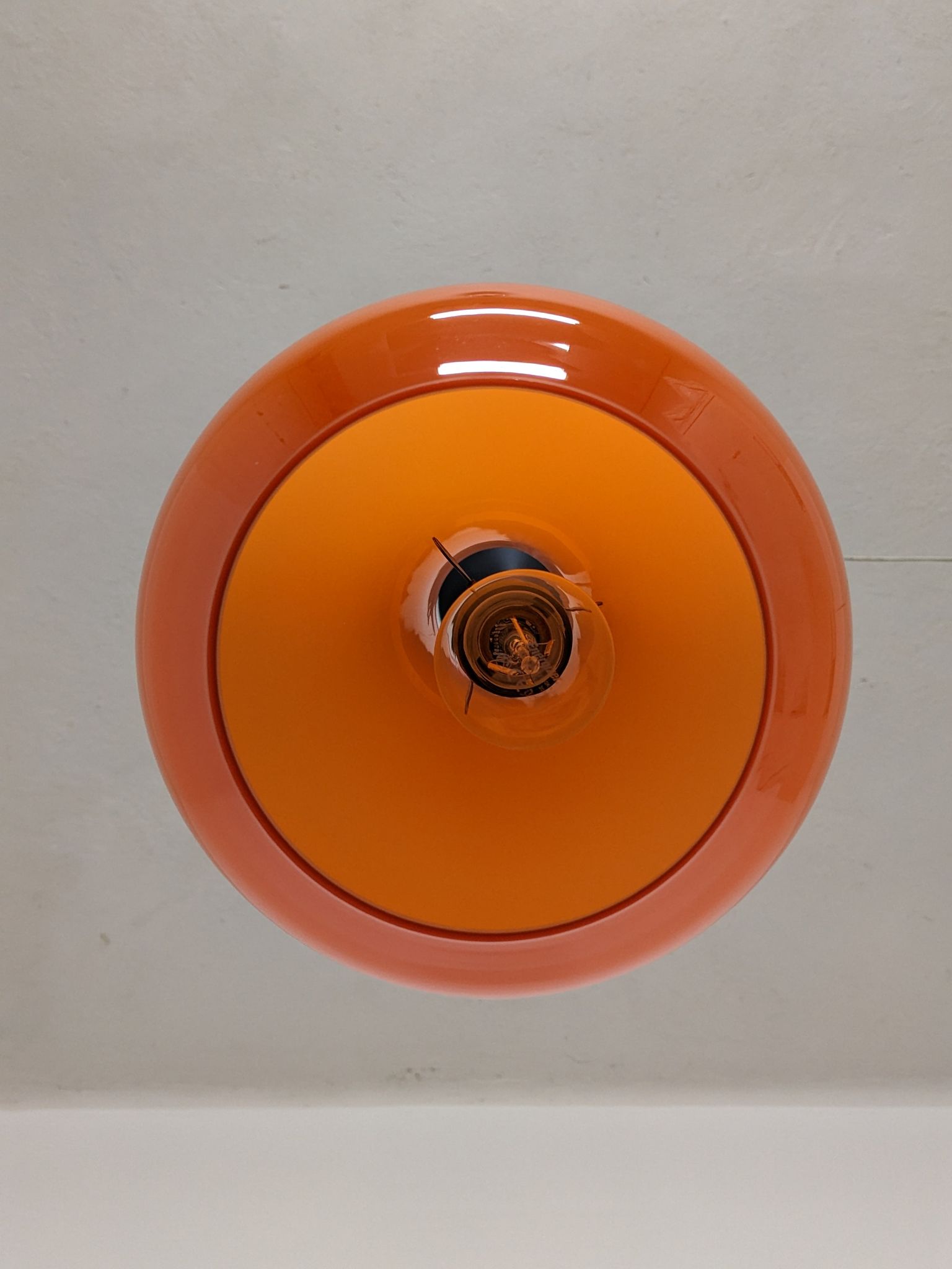 Suspension drop of water in opaline of the 60s 70s