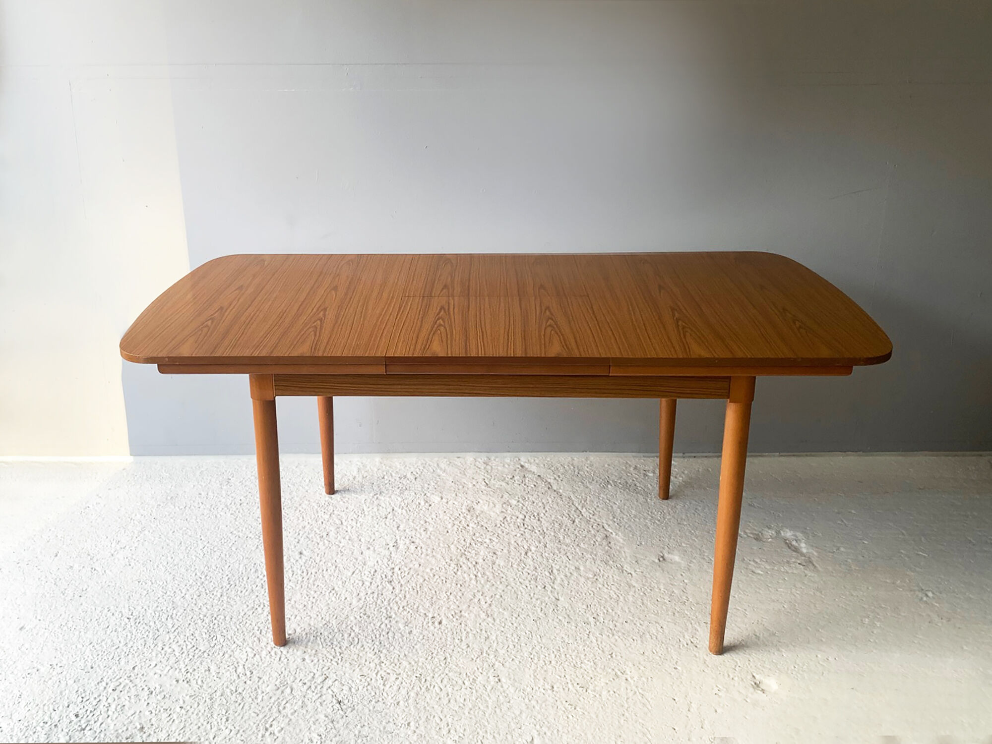 Table à manger extensible du milieu du siècle des années 1970 par Schreiber Furniture
