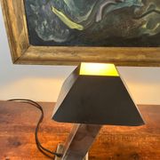 Lampe de bureau en acier