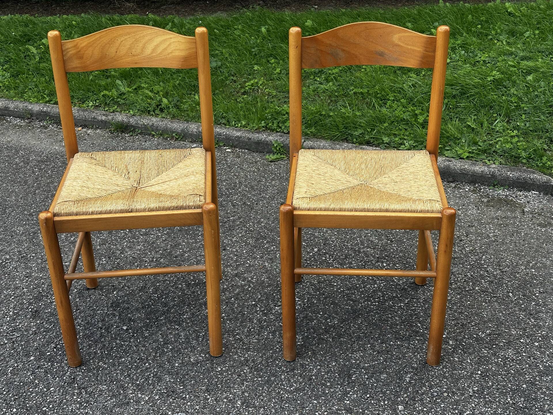 Paire de chaises en bois et paille – années 50-60
